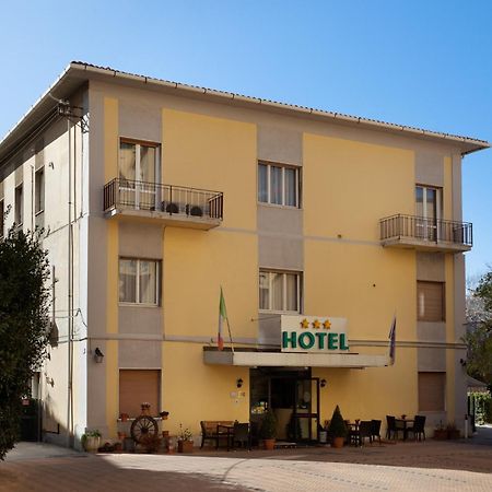 Parking Hotel Giardino Livorno Exterior photo